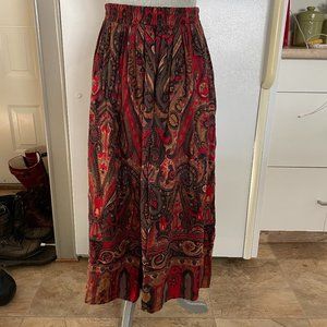 PRINCIPLES PETITES Fall or Winter Red Paisley Midi Skirt
